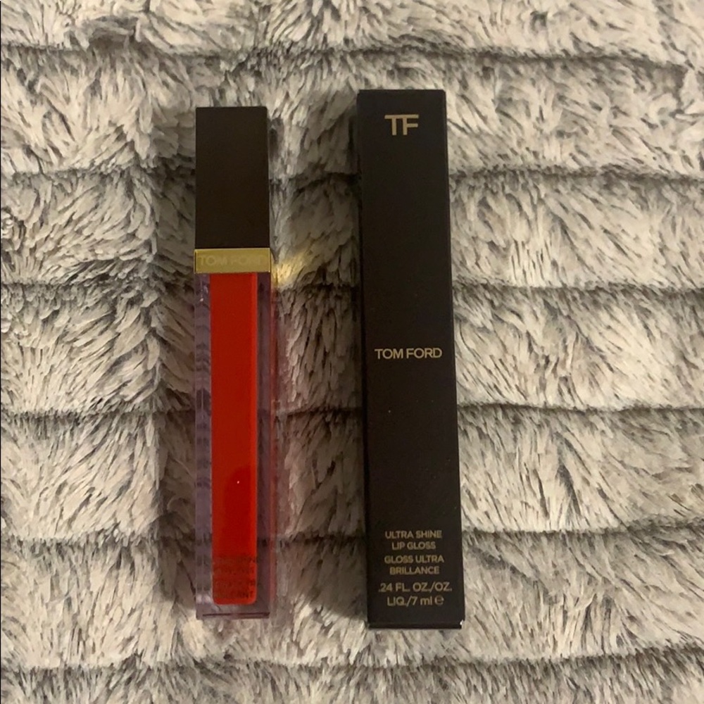 NIB Tom Ford Ultra Shine Lip Gloss in Lost Cherry